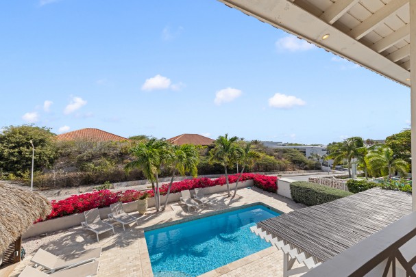 Exclusive Investment Opportunity with Ocean Views in Vista Royal