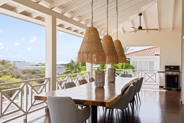 Exclusive Investment Opportunity with Ocean Views in Vista Royal