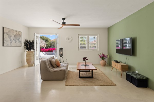 Exclusive Investment Opportunity with Ocean Views in Vista Royal