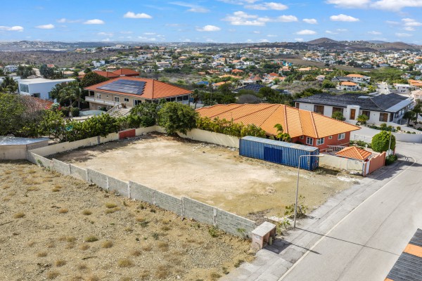 Vista Royal - Spacious lot with panoramic views in touristic area