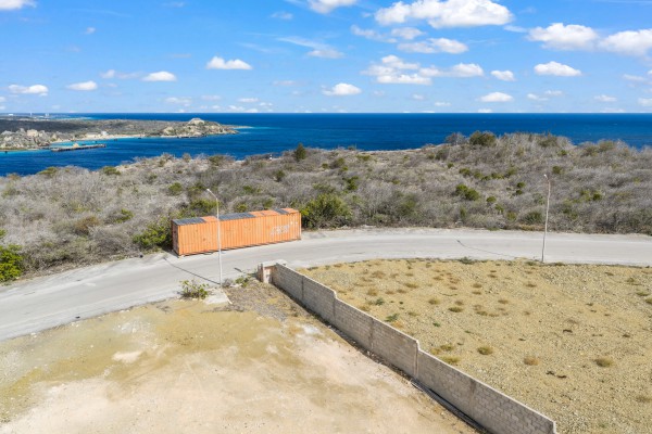 Vista Royal - Spacious lot with panoramic views in touristic area