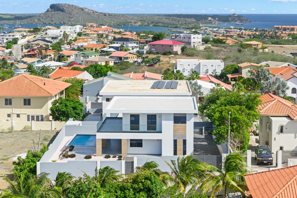 Newly Built Villa with 360° Views and Pool – Jan Thiel Oost photo 7