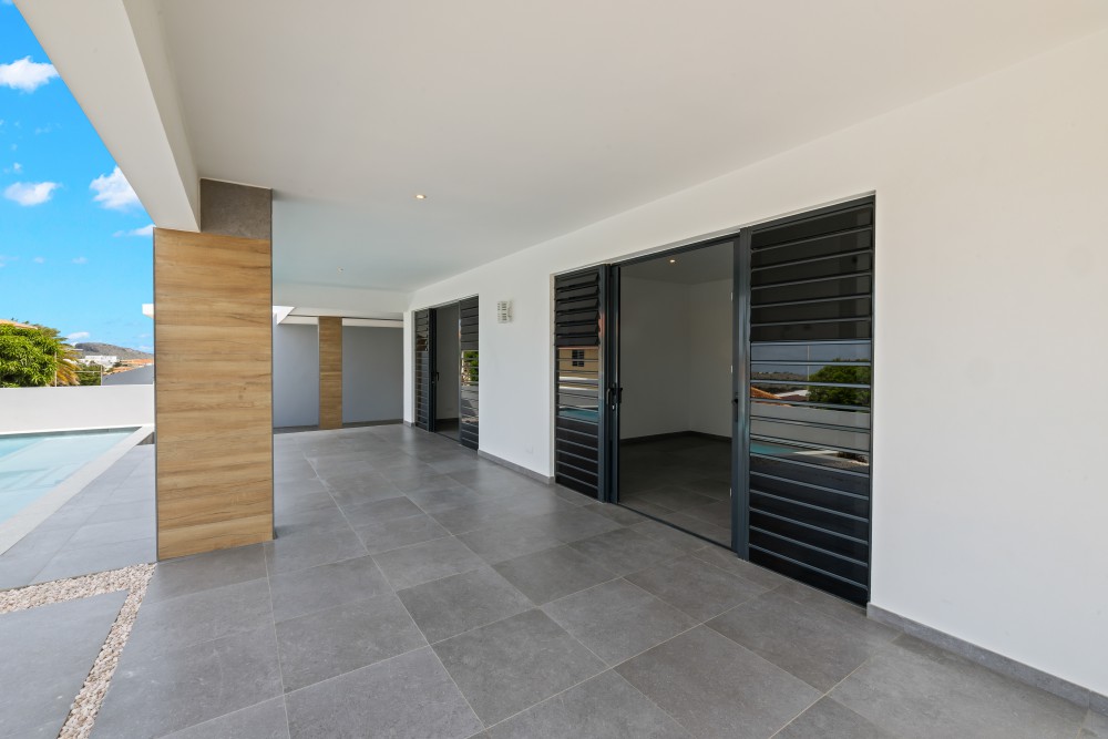 Newly Built Villa with 360° Views and Pool – Jan Thiel Oost photo 14