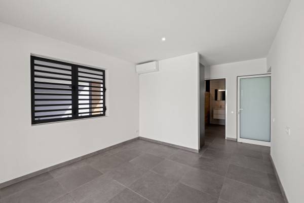 Newly built villa with amazing 360° view and pool – Jan Thiel Oost