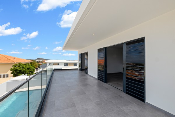 Newly built villa with amazing 360° view and pool – Jan Thiel Oost