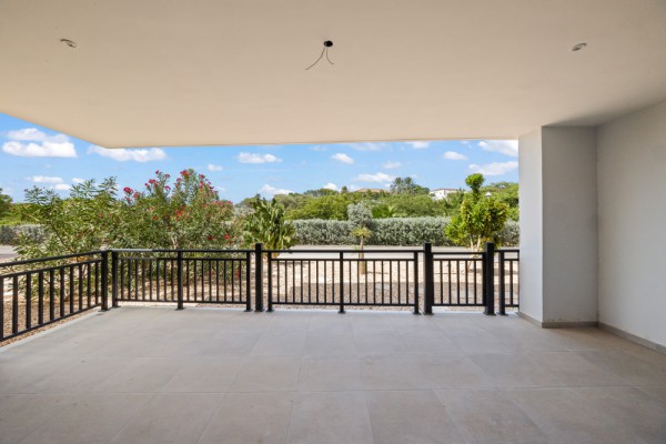Modern Unfurnished Apartment in The Breeze - Blue Bay