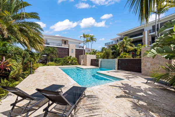 Modern Unfurnished Apartment in The Breeze - Blue Bay