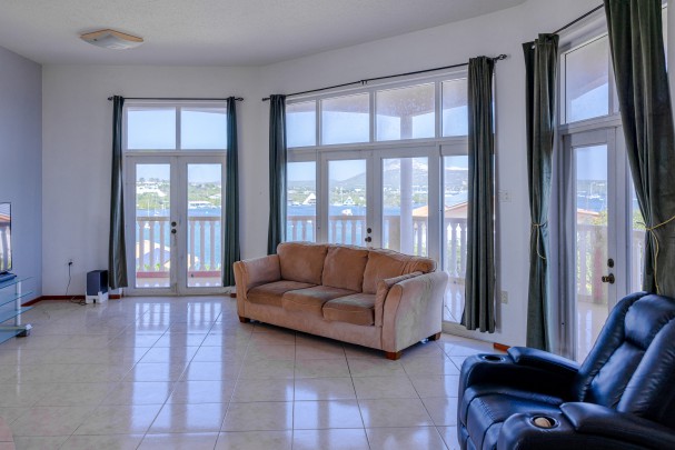 Majestic Hilltop Villa with Endless Ocean Views -  Brakkeput, Curaçao