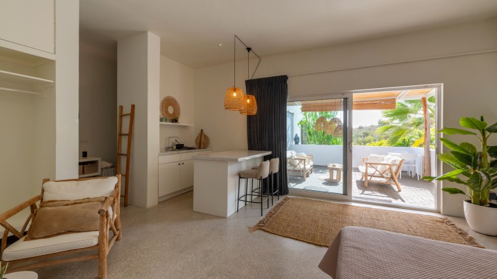 Jan Sofat – Luxe villa met panoramisch uitzicht