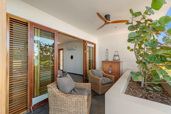 Cas Abao – Modern 5-Bedroom Oceanview Villa