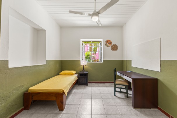 Fully operational student housing complex with 30 rooms for sale