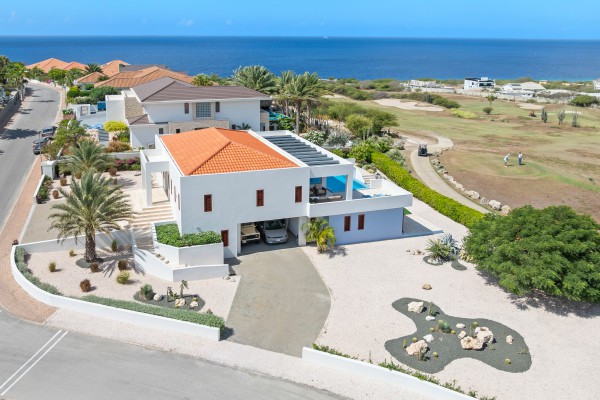 Luxury Blue Bay villa with sea view, pool & guest apartment