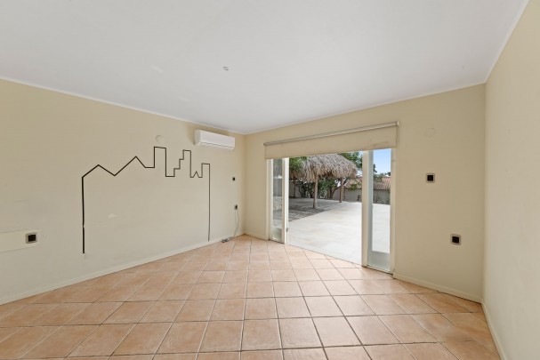 Stylish Jan Thiel Villa with Pool and Exceptional Investment Potential