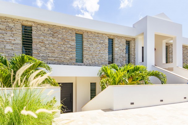 THE CAPE 6 - Exclusive apartment with sea view and private pool.