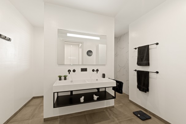 Blue Bay &ndash; Charming Villa with Panoramic Views over the Golf Course