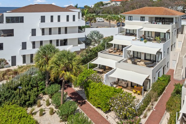 GREENVIEW &ndash; 2-Bedroom Ground Floor Apartment with Privacy