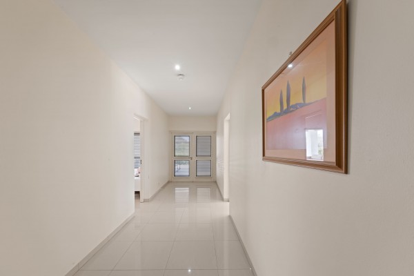 Blue Bay BO 4 – Elegant villa with unique views over the golf course