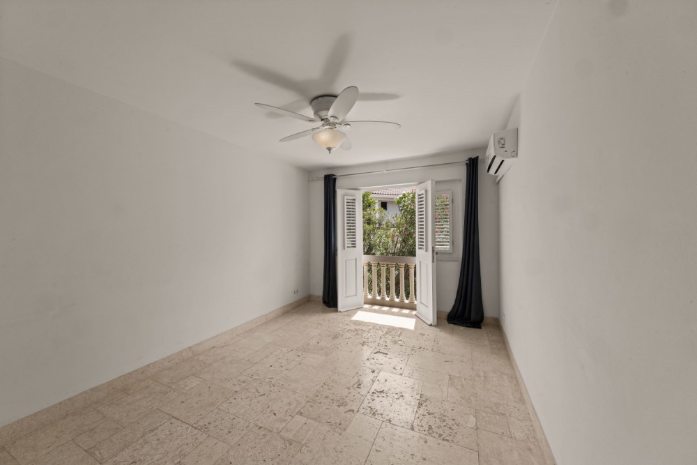 Blue Bay BD61 - Spacious Villa with Guest Apartment photo 20