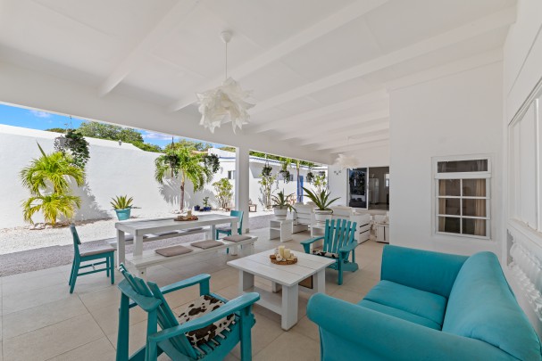 Champartments - Luxury group resort white villa on Curaçao 