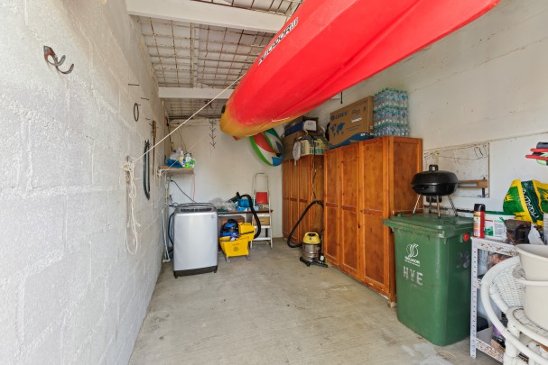 Hanenberg – Tropische vakantiewoning met zwembad en poolbar