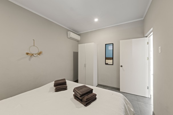 Mahaai - Apartment Complex with Pool and Rental Income