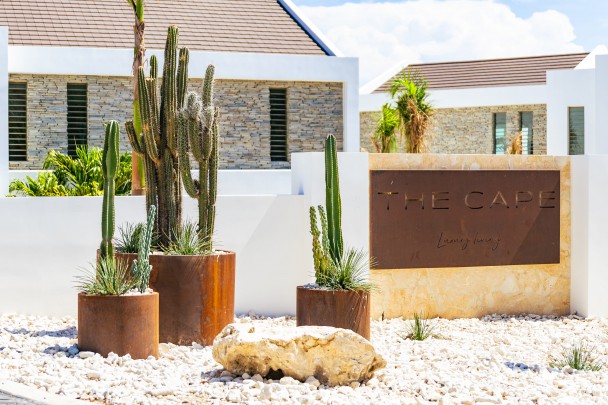 THE CAPE 6 - Exclusive apartment with sea view and private pool.