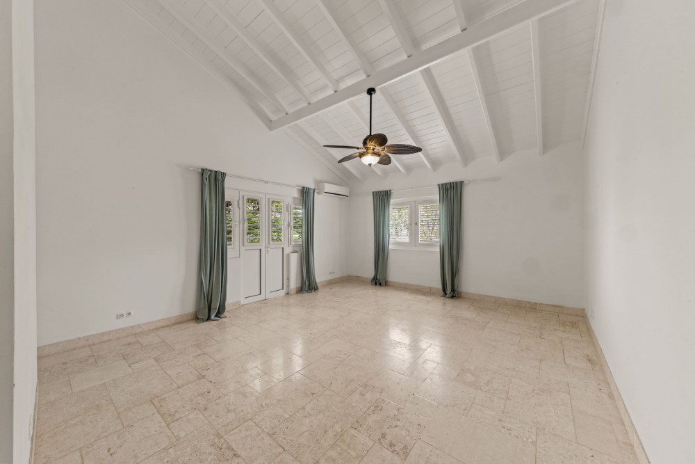 Blue Bay BD61 - Spacious Villa with Guest Apartment photo 22