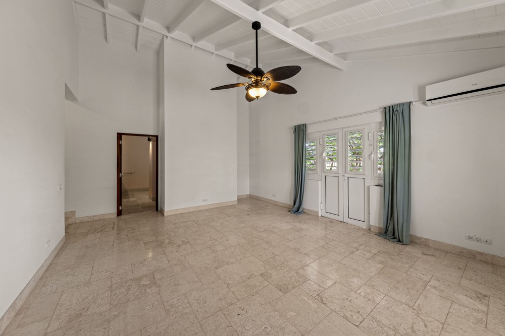Blue Bay BD61 - Spacious Villa with Guest Apartment photo 23