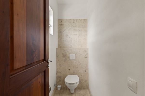 Blue Bay BD61 - Spacious Villa with Guest Apartment