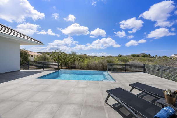 Luxe 4-Slaapkamer Villa met Golfzicht – Blue Bay Resort