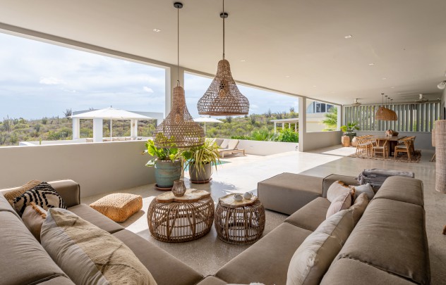 Jan Sofat – Luxe villa met panoramisch uitzicht