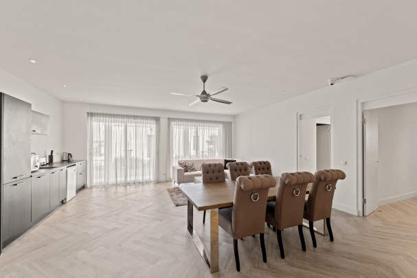 Blue Bay – Spacious Villa with Ocean View, Pool & 2 Apartments