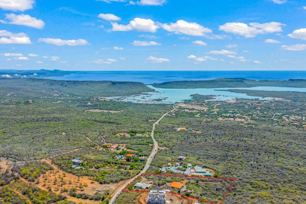 Prime Ocean View Estate with Development Potential – San Sebastian