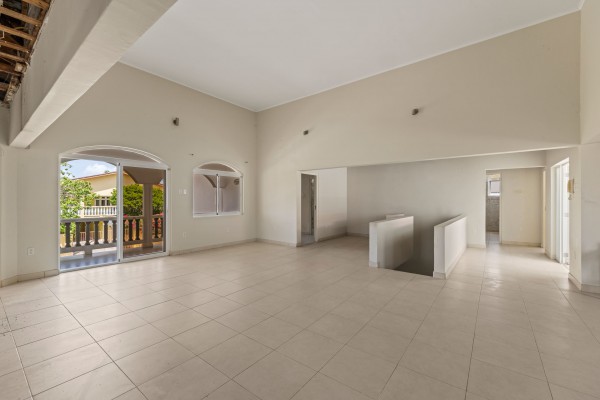 Cas Grandi – Ruime opknapwoning met appartement op rustige locatie