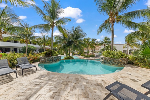 BLUE BAY – Luxury apartment in the Reef with two bedrooms and sea view