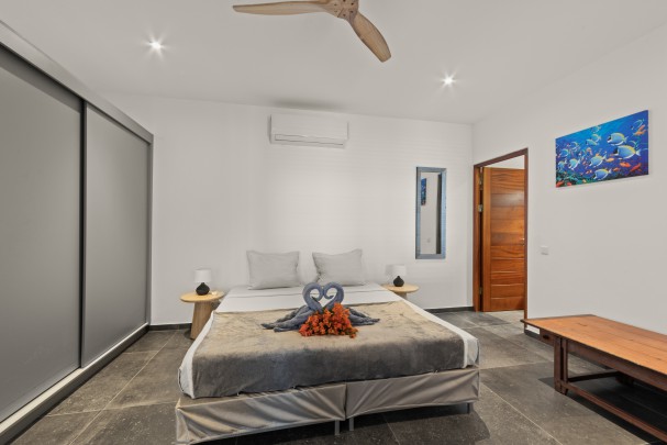 Cas Abao – Moderne 5-Slaapkamer Villa met Zeezicht