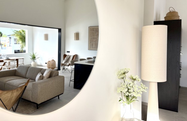 The Bank &ndash; Gemeubileerd 2 slaapkamer appartement