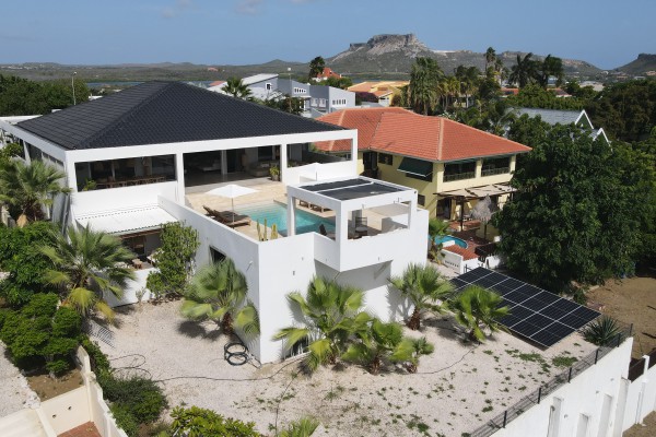 Jan Sofat – Luxury villa with panoramic sea views 