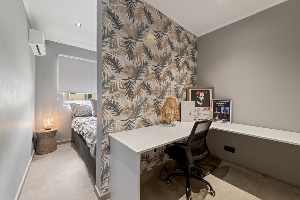 Blue Bay &ndash; Fraai gerenoveerde villa met zwembad aan golfbaan  