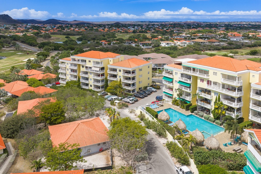 Fully Furnished 1-Bedroom Apartment with Holiday Rental Potential photo 26