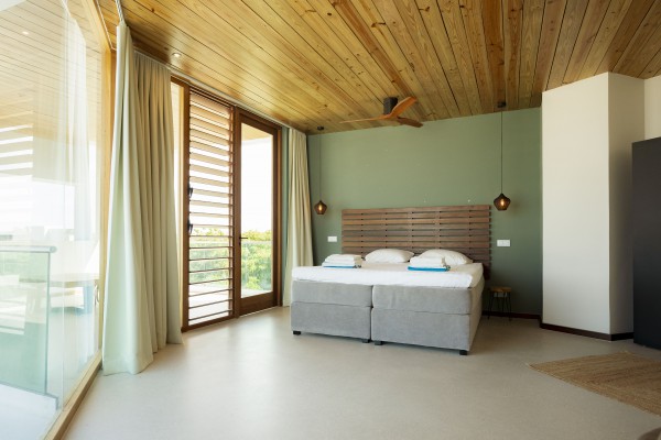 Vista Royal - Luxury villa with pool, jacuzzi & views at Jan Thiel