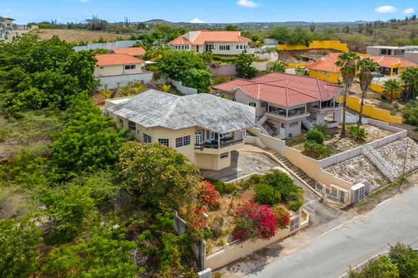 Cas Grandi – Villa op hoog gelegen locatie