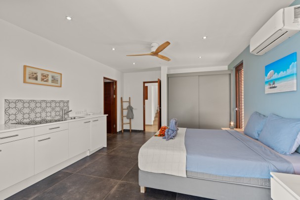 Cas Abao – Moderne 5-Slaapkamer Villa met Zeezicht