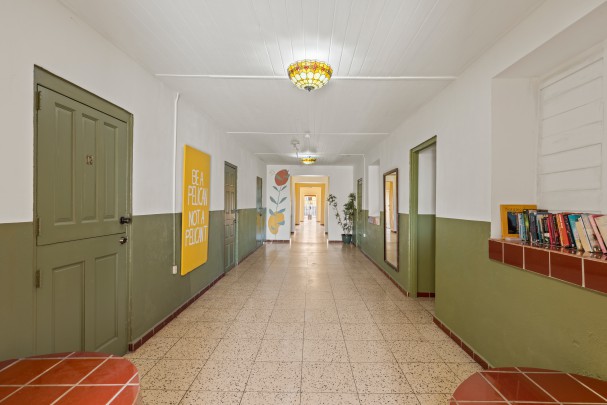Fully operational student housing complex with 30 rooms for sale