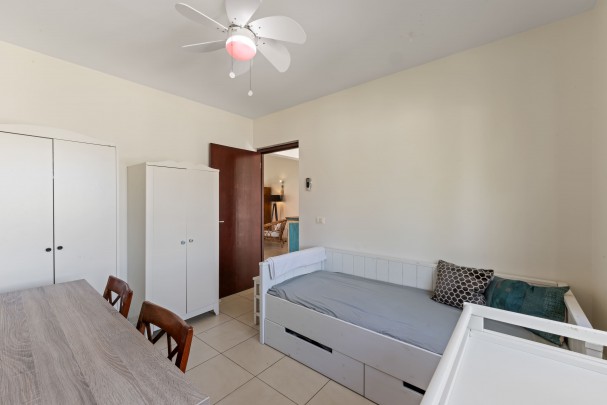 Blue Bay L-section &ndash; three-bedroom villa with a lovely outdoor space