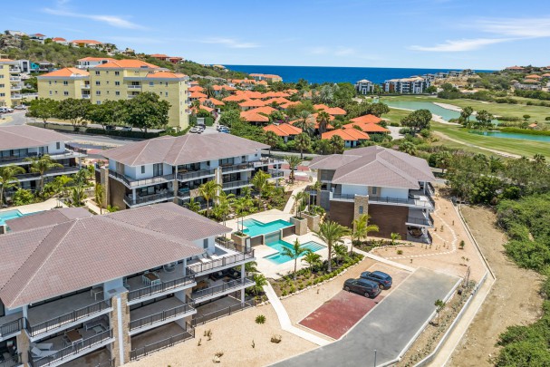 Blue Bay The Breeze – Luxury Newly Built 2-bedroom Apartment with Pool
