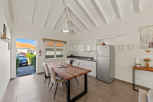 Modern gemeubileerd 2-slaapkamerappartement in Blije Rust