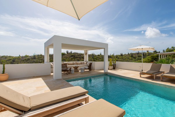 Jan Sofat – Luxury villa with panoramic sea views 