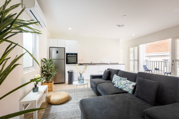 Luxury Fully Furnished 2-Bedroom Apartment in Punda