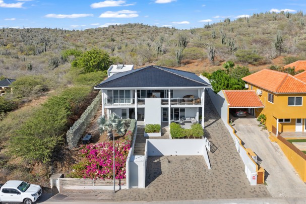 Jan Sofat – Property with Two Apartments and Spanish Water Views